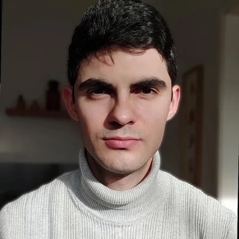 Денис Еленков