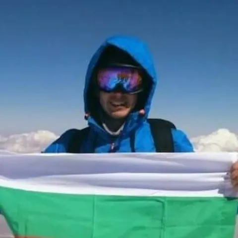 Петър Петров